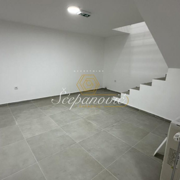 Lokal Prodaja Novi Sad  116 m2