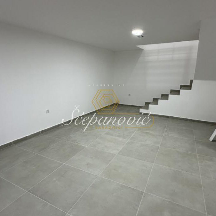 Lokal Prodaja Novi Sad  116 m2