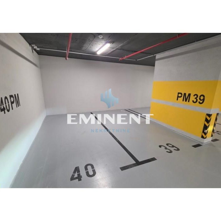 Trosoban stan za izdavanje, Centar, Beograd, 95m², 2.100 €/mes