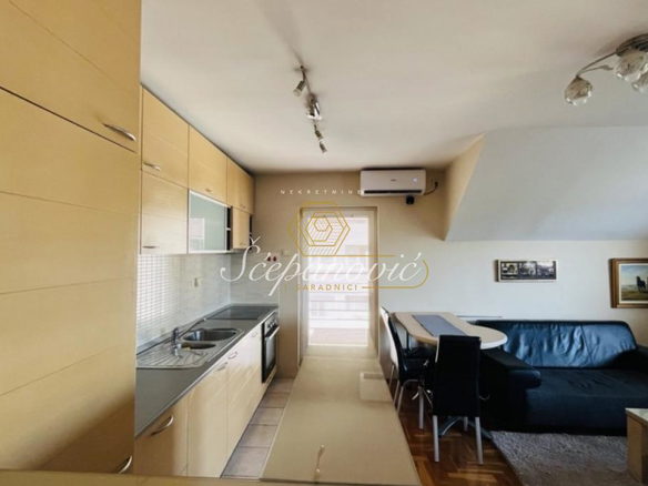 Stan Prodaja Novi Sad Socijalno 102 m2
