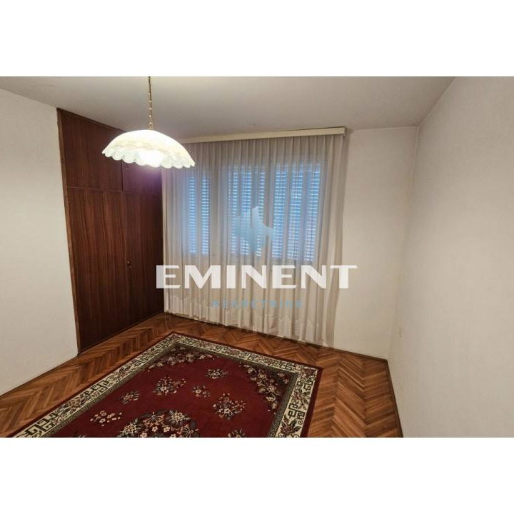 Kuća na prodaju, Kaluđerica, Beograd, 315m², 320.000 €