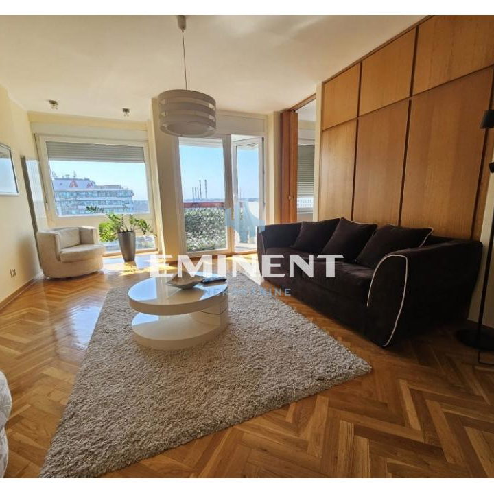 Stan Izdavanje Beograd Blok 23 73 m2