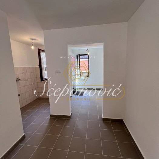 Kuća Prodaja Novi Sad  19 m2