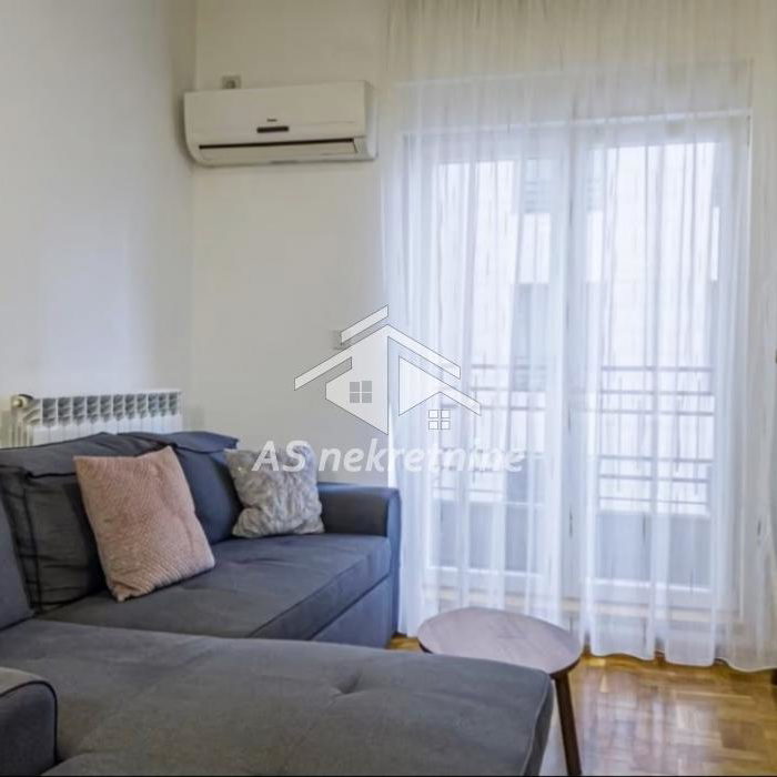 Stan Izdavanje Beograd Vukov Spomenik 42 m2