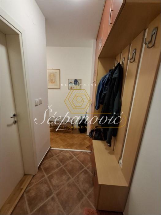 izdavanje-lokala-IdvOGrfBdX Dvosoban stan na prodaju, Nova Detelinara, Novi Sad, 50m², 140.000 €
