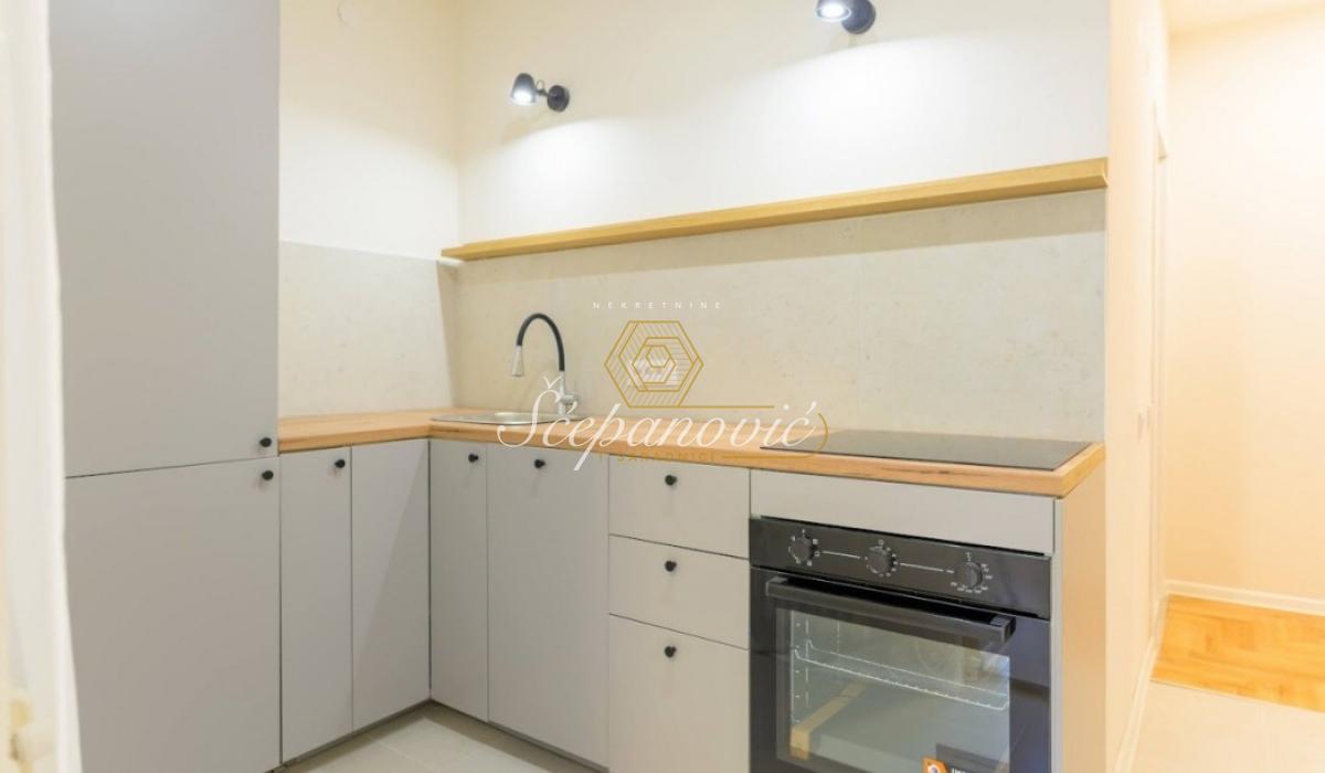 Jednosoban stan na prodaju, Nova Detelinara, Novi Sad, 40m², 137.000 €