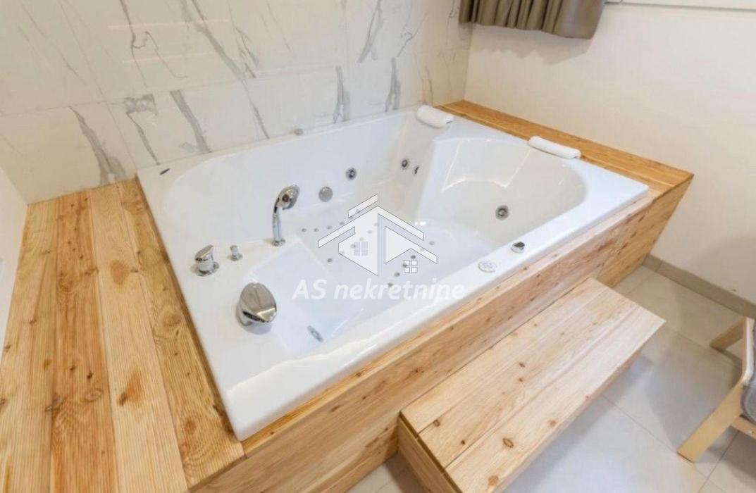 Dvosoban stan za izdavanje, Južni Bulevar, Beograd, 55m², 1.200 €/mes