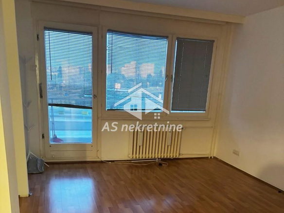 Stan Izdavanje Beograd Blok 19a 73 m2