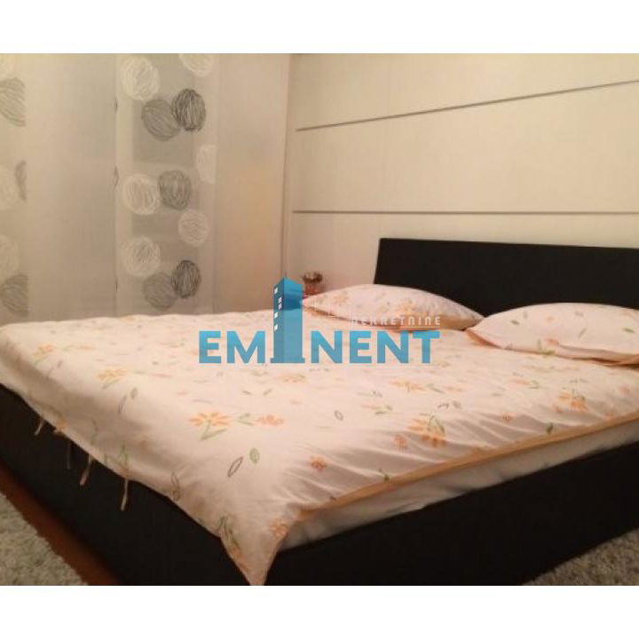 Stan Izdavanje Beograd Blok 67 - Belville 68 m2