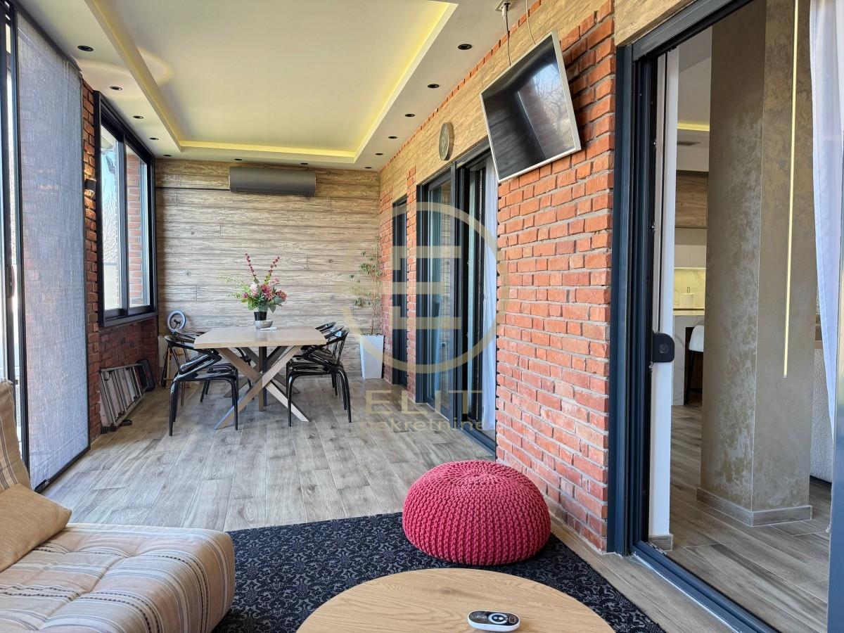 izdavanje-lokala-PpepIqXbf2 Kuća na prodaju, Petrovaradin, Novi Sad, 165m², 365.000 €