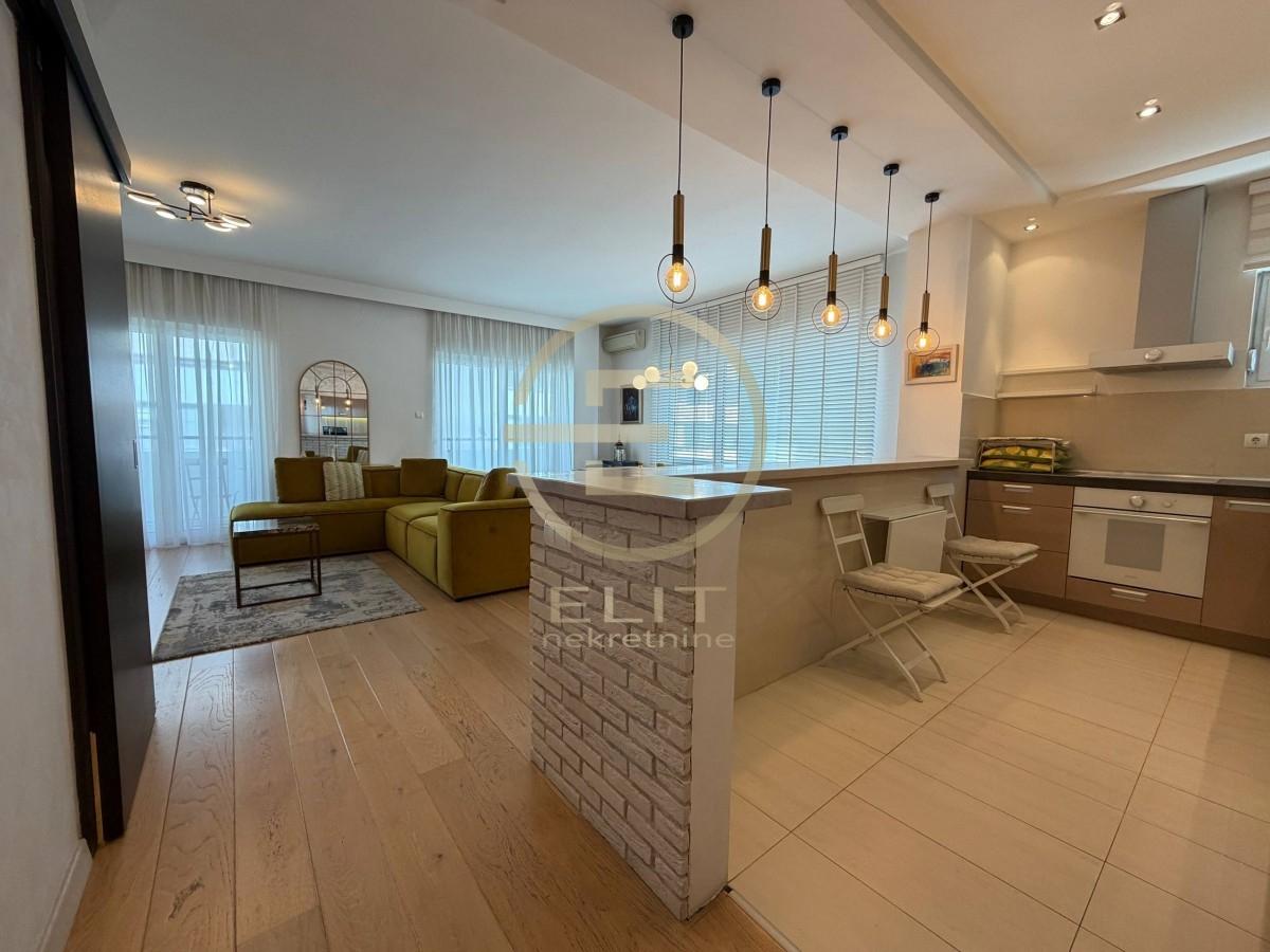 izdavanje-lokala-QHrHogswcx Trosoban stan na prodaju, Liman, Novi Sad, 105m², 430.000 €