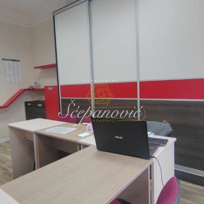 Stan Prodaja Novi Sad  155 m2