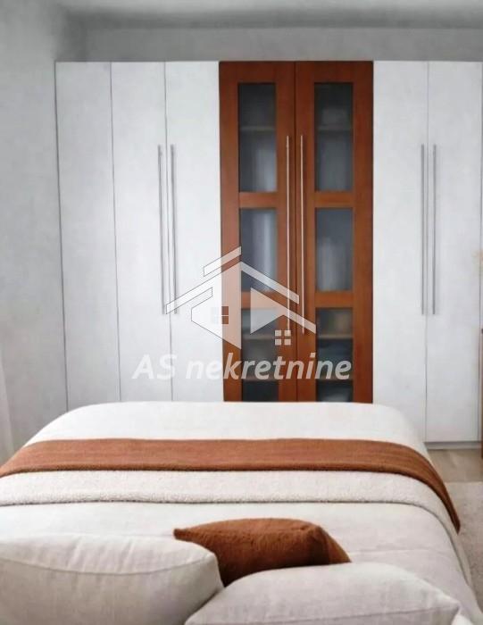 Stan Izdavanje Beograd Slavija 65 m2