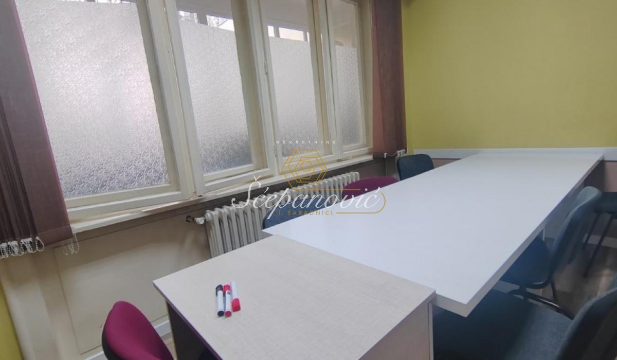 Stan Prodaja Novi Sad  155 m2