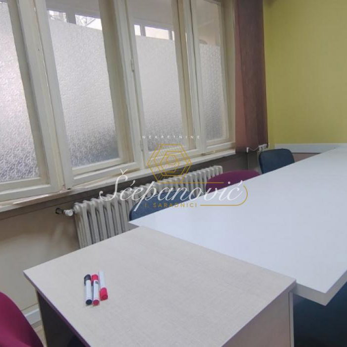 Stan Prodaja Novi Sad  155 m2