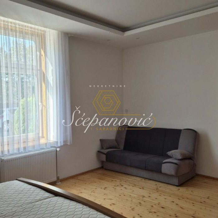 Kuća na prodaju, Bački Gračac, Odžaci, 430m², 145.000 €