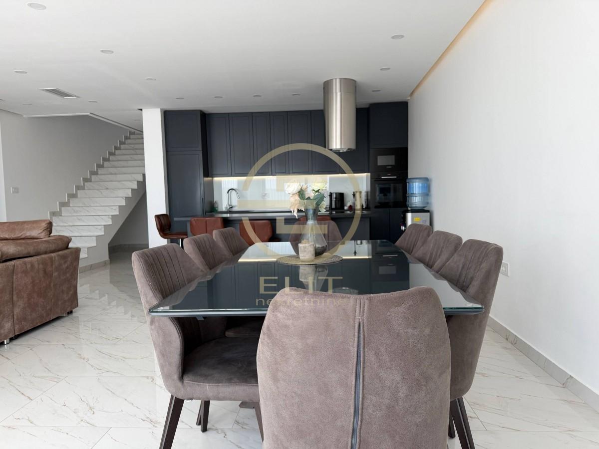 Kuća na prodaju, Sremska Kamenica, Novi Sad, 173m²