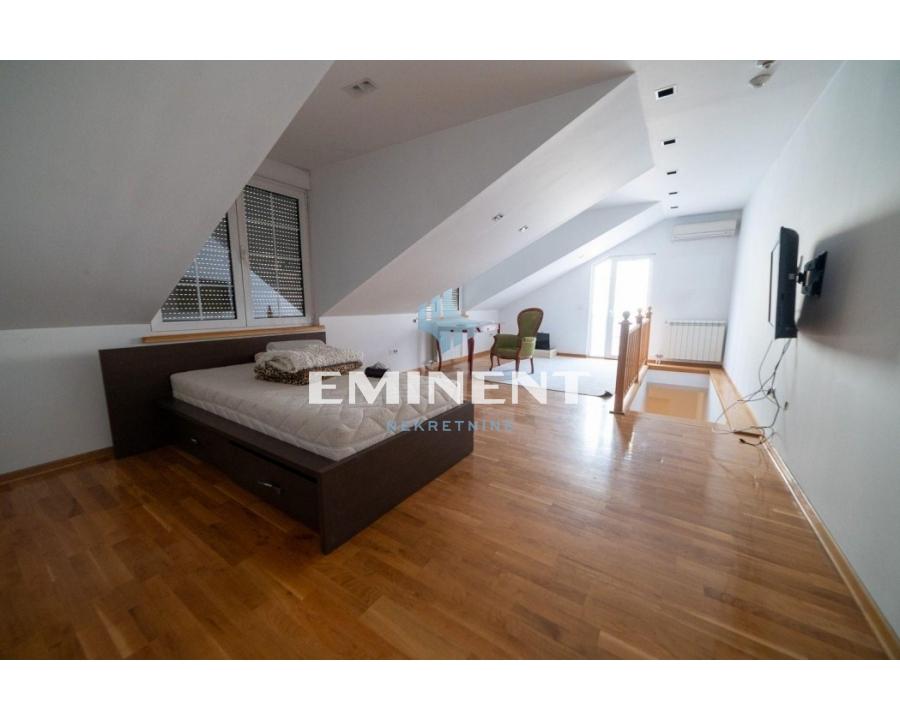 izdavanje-lokala-X25vPFQtTr Kuća na prodaju, Centar, Beograd, 304m², 670.000 €