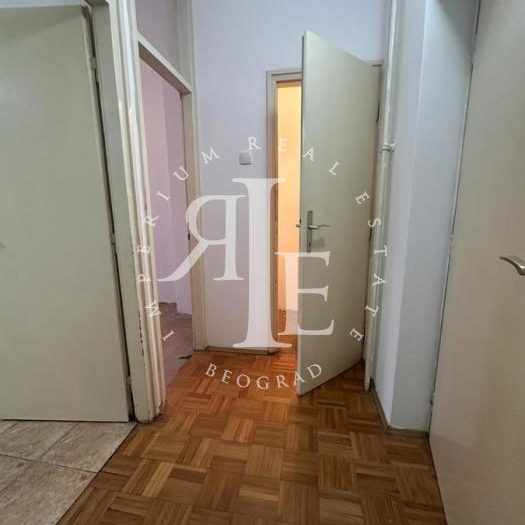 Stan Prodaja Beograd Banovo Brdo 111 m2