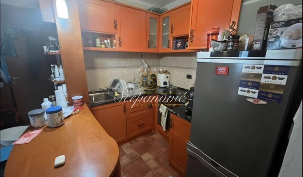 Stan Izdavanje Novi Sad  47 m2