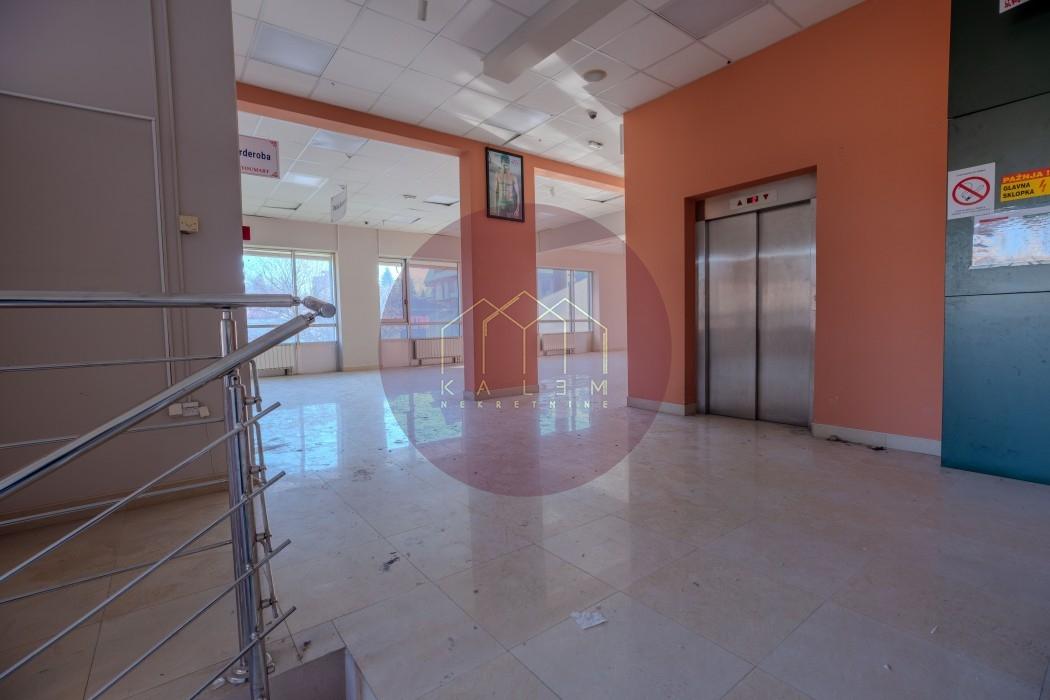 Lokal za izdavanje, Konjarnik, Beograd, 1195m², 6.500 €/mes