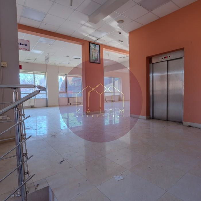 Lokal za izdavanje, Konjarnik, Beograd, 1195m², 6.500 €/mes
