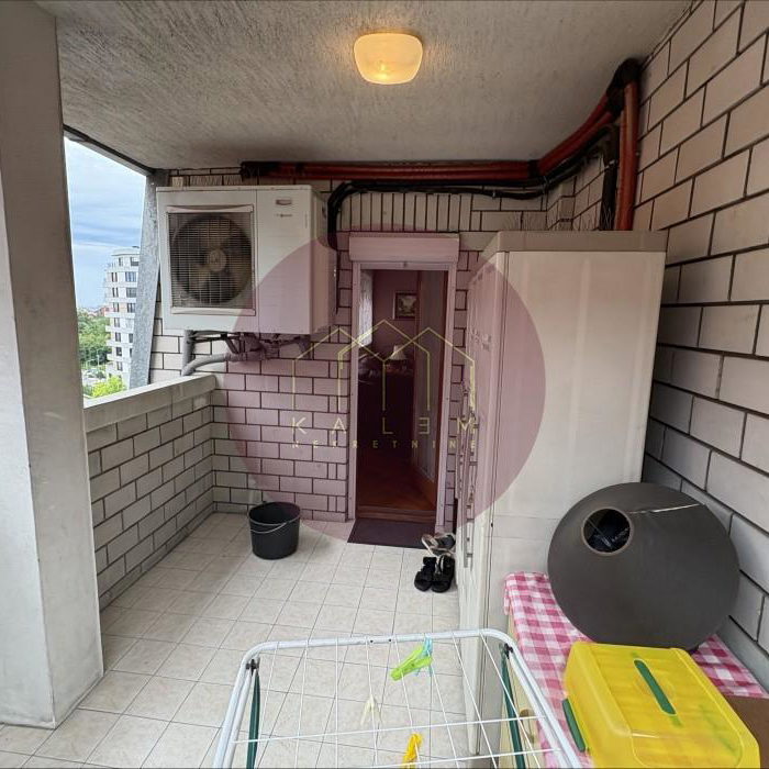 Petosoban stan na prodaju, Banovo Brdo, Beograd, 140m², 367.000 €