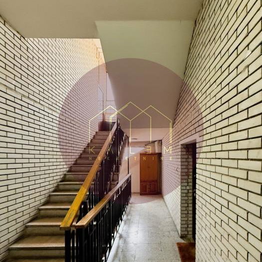 Dvosoban stan na prodaju, Krunska, Beograd, 65m², 219.000 €
