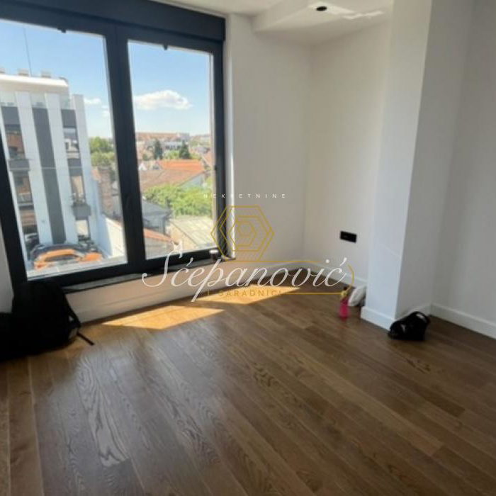 Kuća na prodaju, Adamovićevo Naselje, Novi Sad, 1076m², 2.300.000 €