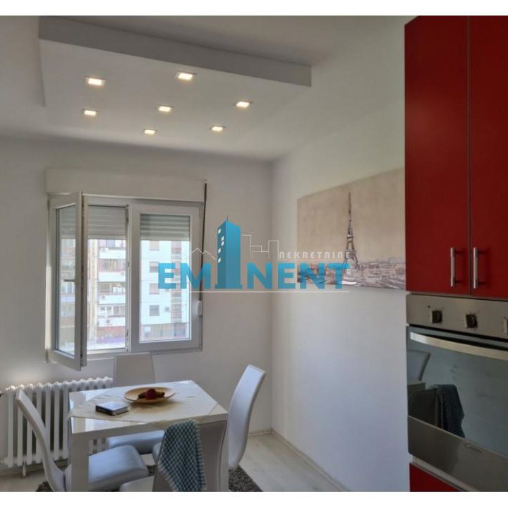 Stan Izdavanje Beograd Blok 61 50 m2