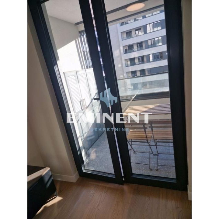 Dvosoban stan za izdavanje, Blok 65, Beograd, 56m², 5. sprat, 1.000 €/mes