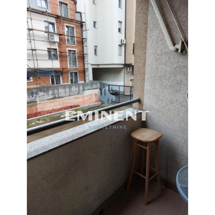 Trosoban stan za izdavanje, Južni Bulevar, Beograd, 64m², 1.000 €/mes