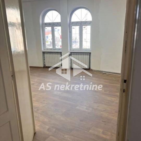 Četvorosoban stan za izdavanje, Zeleni Venac, Beograd, 107m², 1.400 €/mes