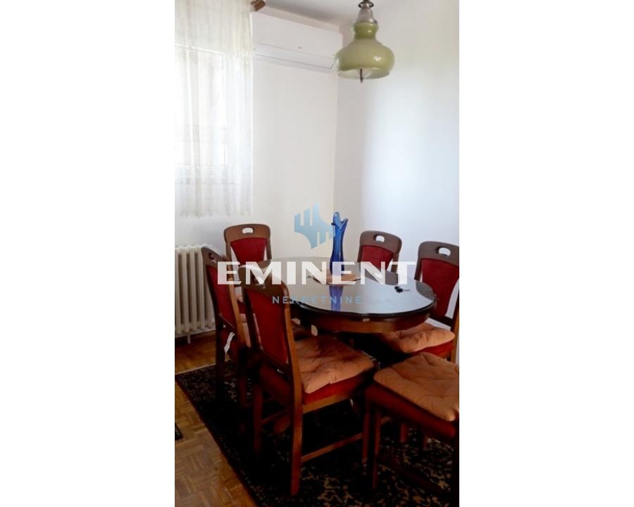 Stan Izdavanje Beograd Blok 70a 72 m2