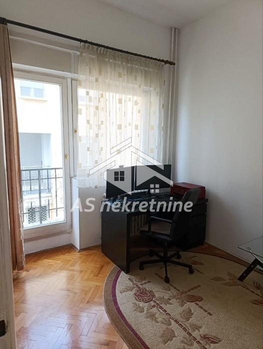 izdavanje-lokala-beograd-D0M5WLng4y Trosoban stan za izdavanje, Dedinje, Beograd, 80m², 1.300 €/mes