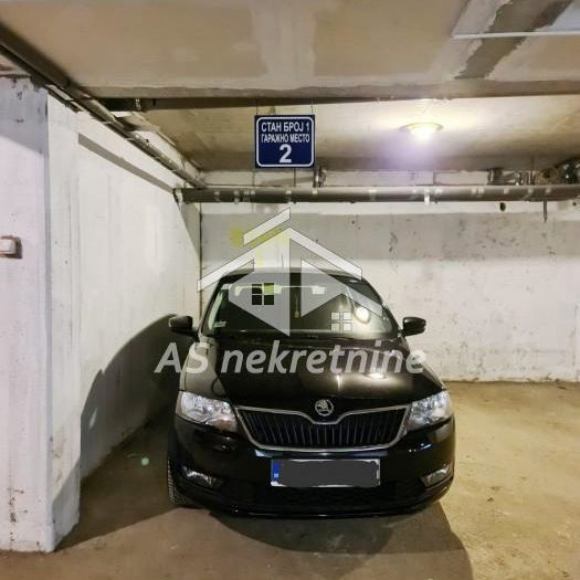 Trosoban stan za izdavanje, Hram Svetog Save, Beograd, 78m², 1.000 €/mes