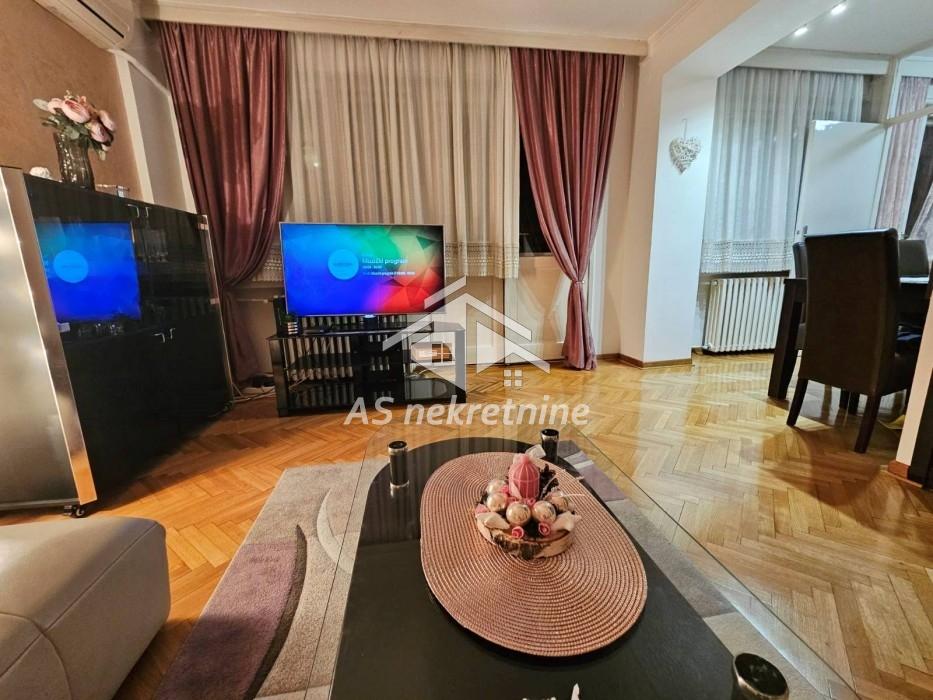 Stan Izdavanje Beograd Stan Izdavanje Beograd Slavija 85 m2