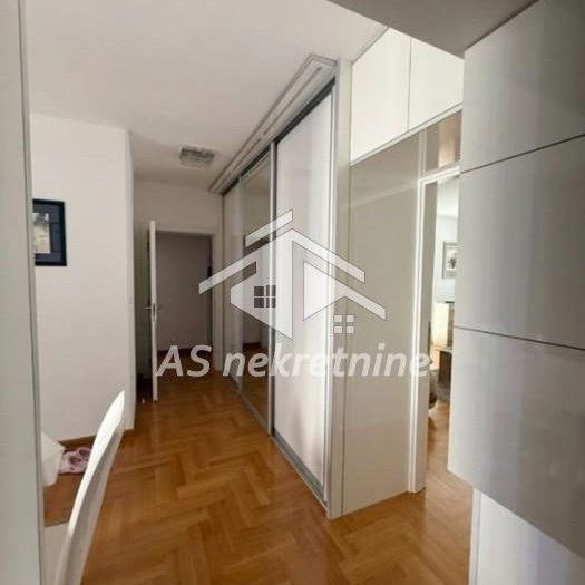 Stan Prodaja Beograd Blok 29 85 m2