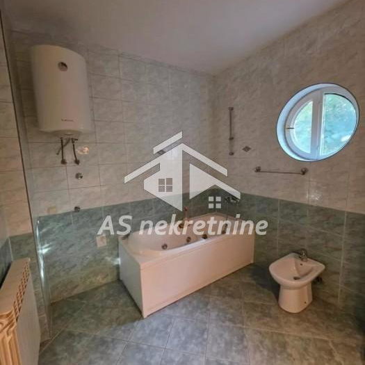 Četvorosoban stan za izdavanje, Dedinje, Beograd, 104m², 1.500 €/mes