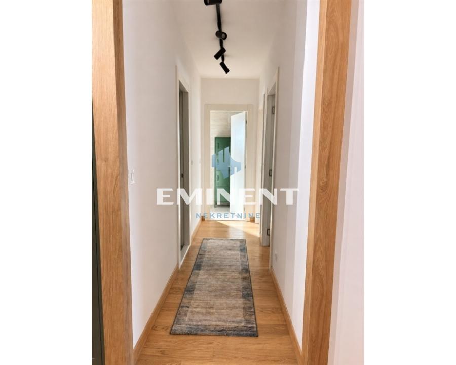 Stan Izdavanje Beograd Blok 65 81 m2