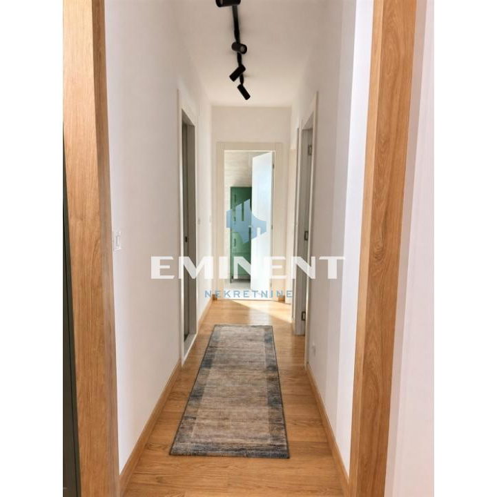 Stan Izdavanje Beograd Blok 65 81 m2