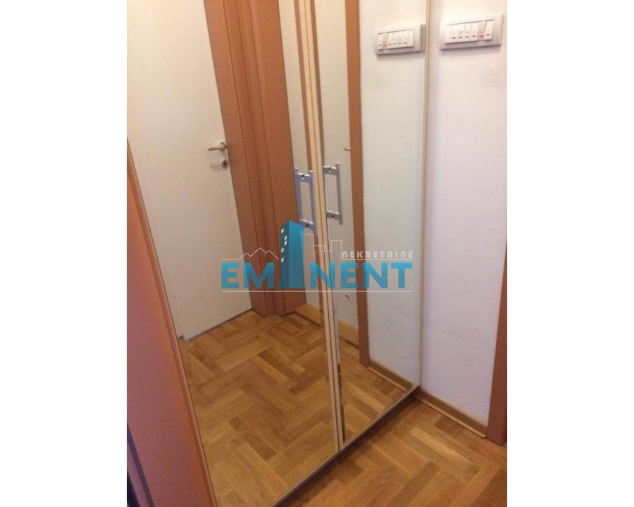 izdavanje-lokala-beograd-Nuh2xxMm6j Stan Izdavanje Beograd Denkova Bašta 56 m2