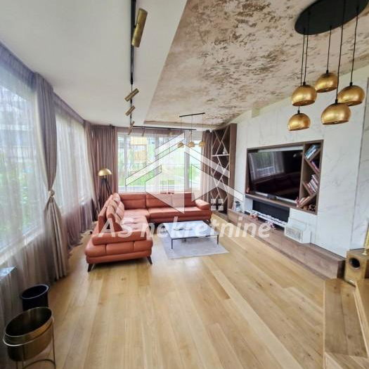 Stan Izdavanje Beograd Dedinje 240 m2