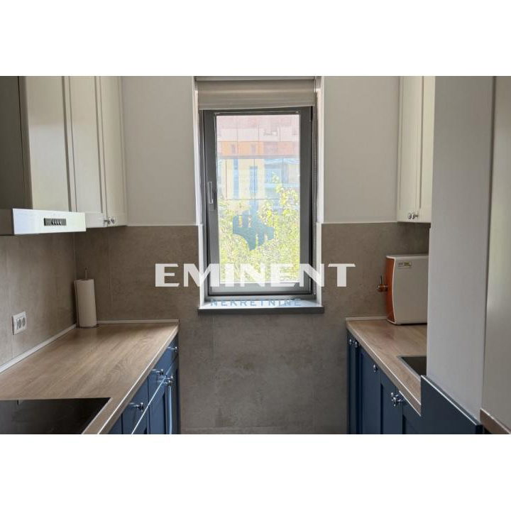 Četvorosoban stan za izdavanje, Blok 65, Beograd, 117m², 2.300 €/mes