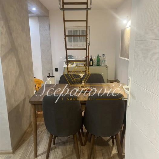 Kuća Prodaja Sremski Karlovci  56 m2