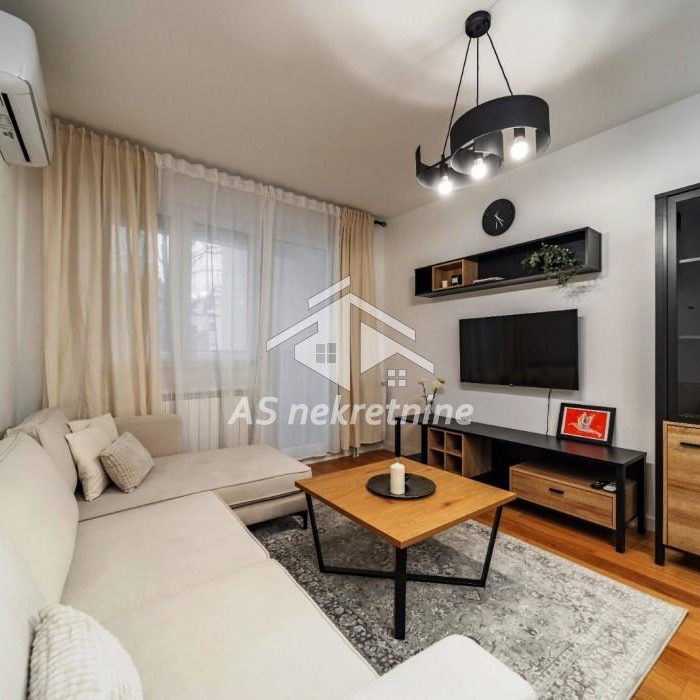 Stan Izdavanje Beograd Vukov Spomenik 40 m2