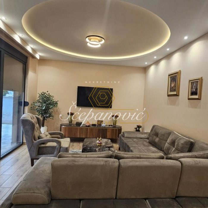 Kuća Prodaja Novi Sad Južni Telep 235 m2