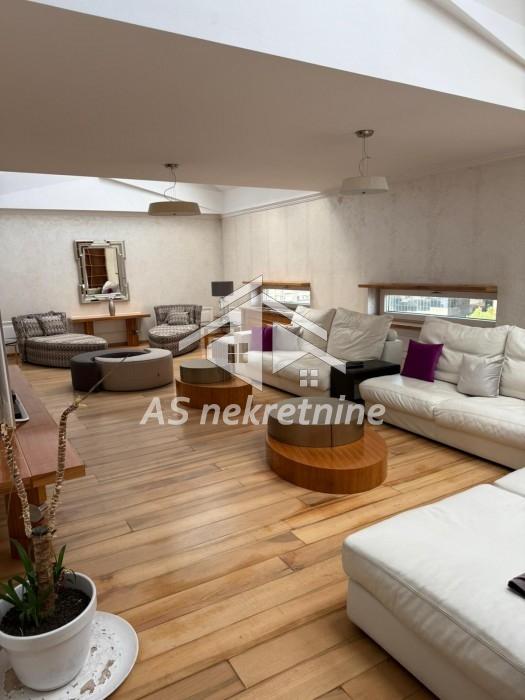 Stan Izdavanje Beograd Slavija 250 m2