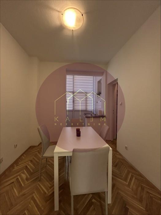 Stan Prodaja Beograd Kalenić Pijaca 61 m2