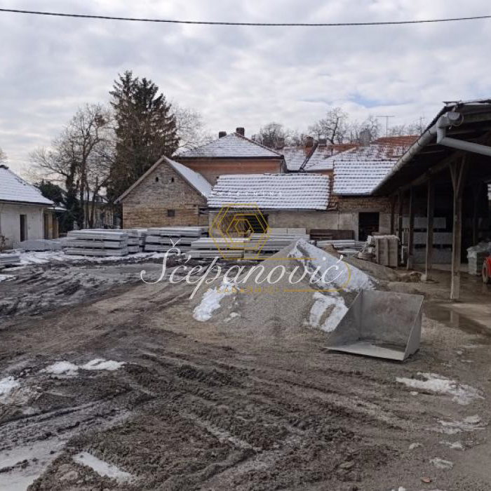 Lokal Izdavanje Sombor  296 m2